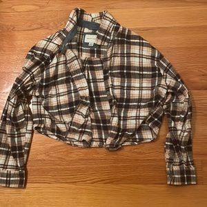 Plaid cropped flannel